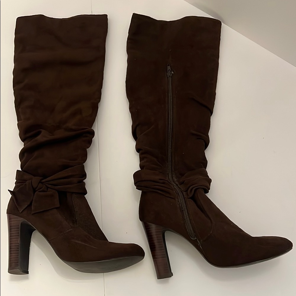 Brown Suede Boots with Bow Detail Size 8